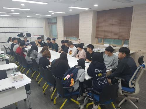 「2018년 소방안전관리과 사회봉사동아리 가온누리 회의」의 썸네일