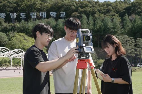 Thumbnail of ＂토지행정학과(2년제)＂