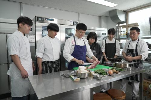 Thumbnail of ＂호텔조리제빵학과(2년제)＂